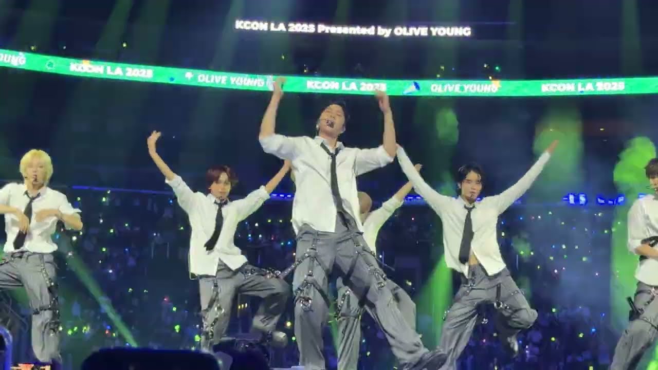 [4K] [DREAM STAGE] NCT 127 (엔씨티 127) - Fact Check | 250801 | KCON LA 2025 | Los Angeles | 4K Fancam