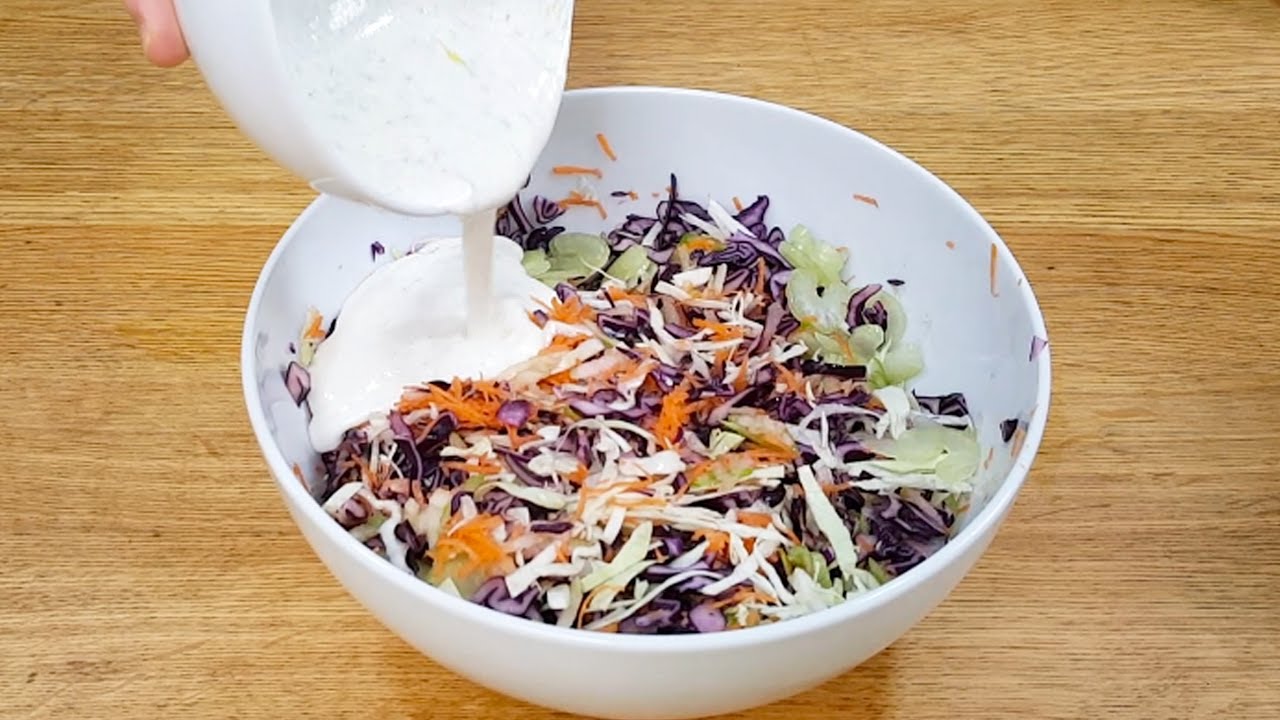 SALADA FAMOSA que EMAGRECE, Deliciosa, Barata, Rápida e um Molho Maravilhoso