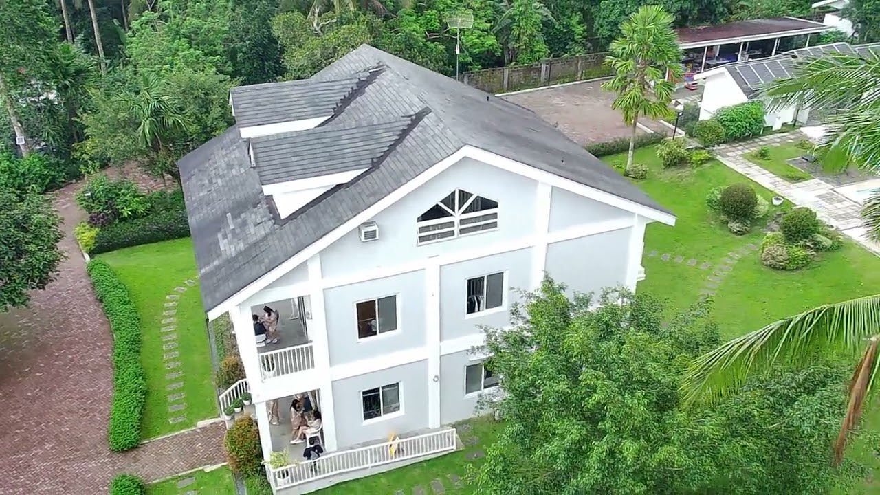 Mariel's garden, Alfonso Cavite