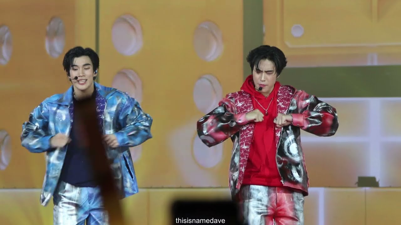 1-2. รักหน้าตาเหมือนเธอไหม Love Love Love + Sweet but Naughty #geminifourthconcert [Fancam 20230826]