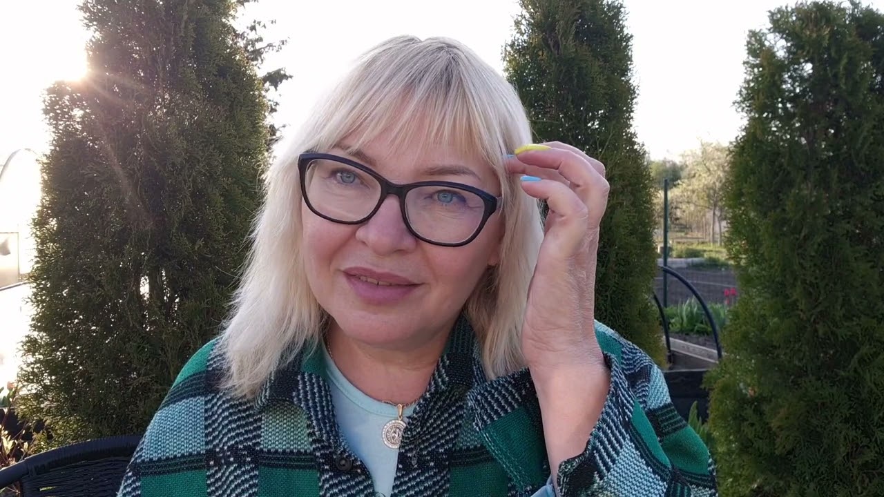 Вы на канале из Эстонии с любовью. Знакомство 👋 с подписчиками,  кратко о себе и ролике  9 мая!