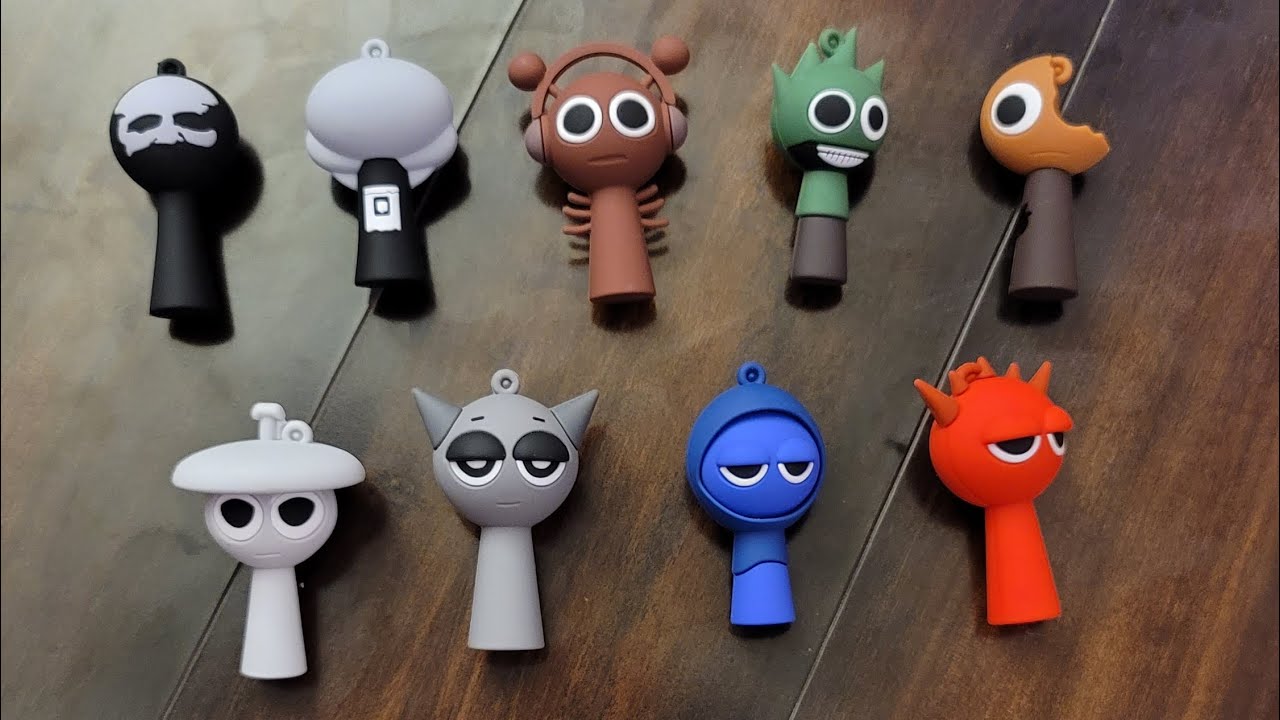 Opening incredibox sprunki keychains!!!!😀