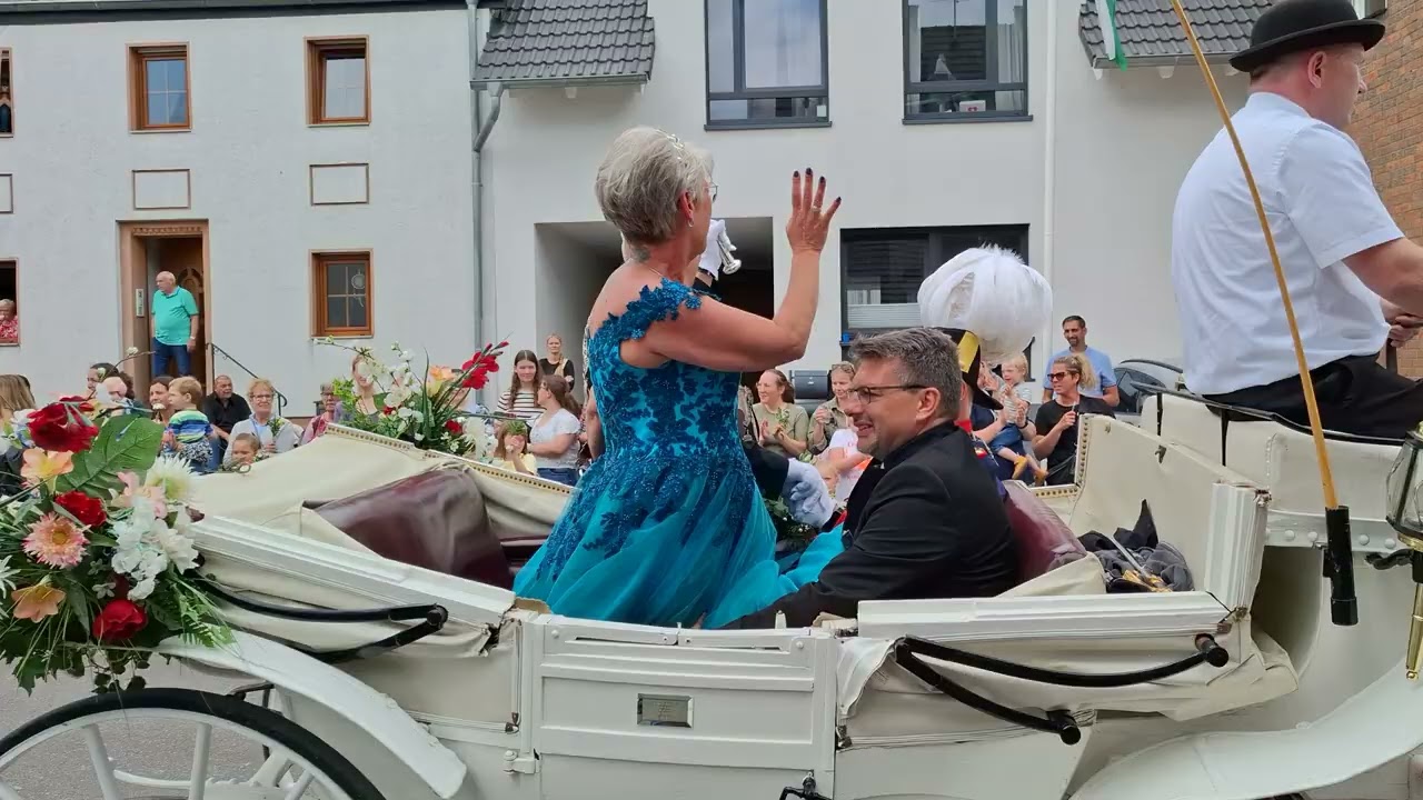 Schützenfest Kapellen Erft 2025, Der große Festzug vom 01.06.2025