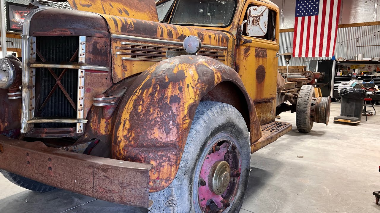 1948 Diamond T 509 rat rod