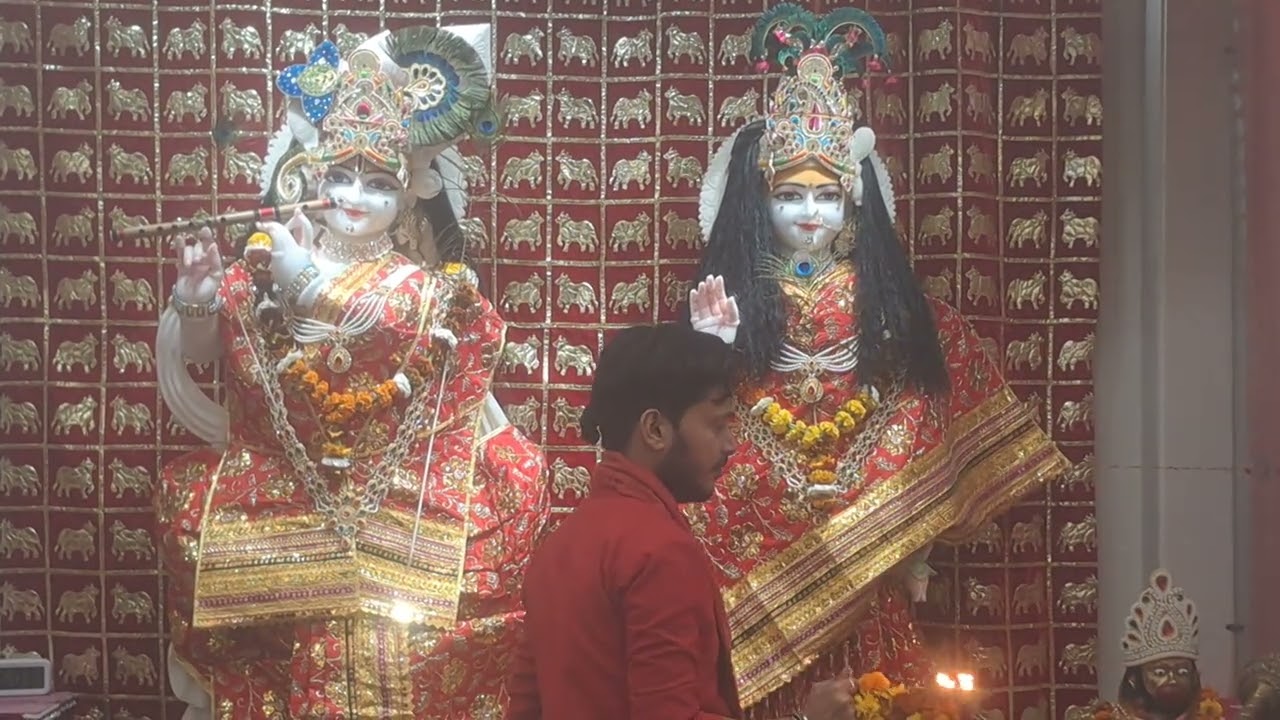 दिनांक 08/03/2026 के श्री राधाकृष्ण कृपा धाम के संध्या कालीन आरती के दर्शन 