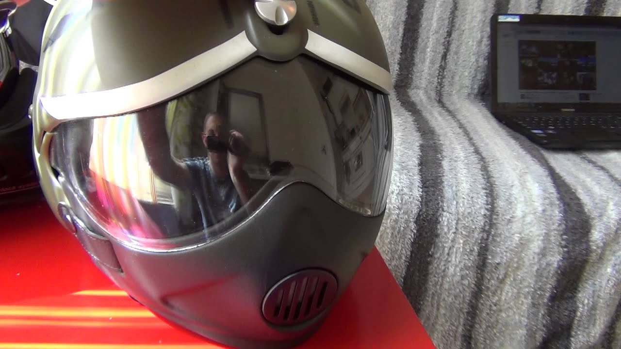 Roof boxer V8 vs OSBE helmets review