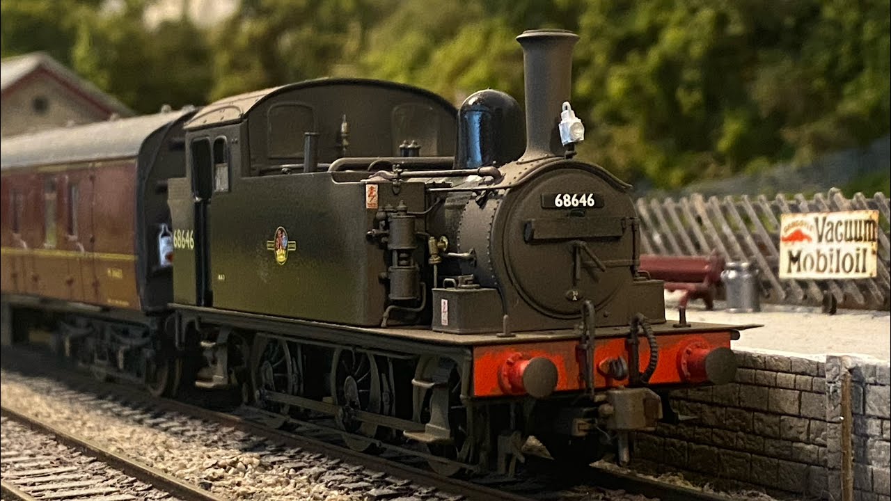 Putting New Arrivals Through Their Paces - The Yorkshire Dales Model Railway