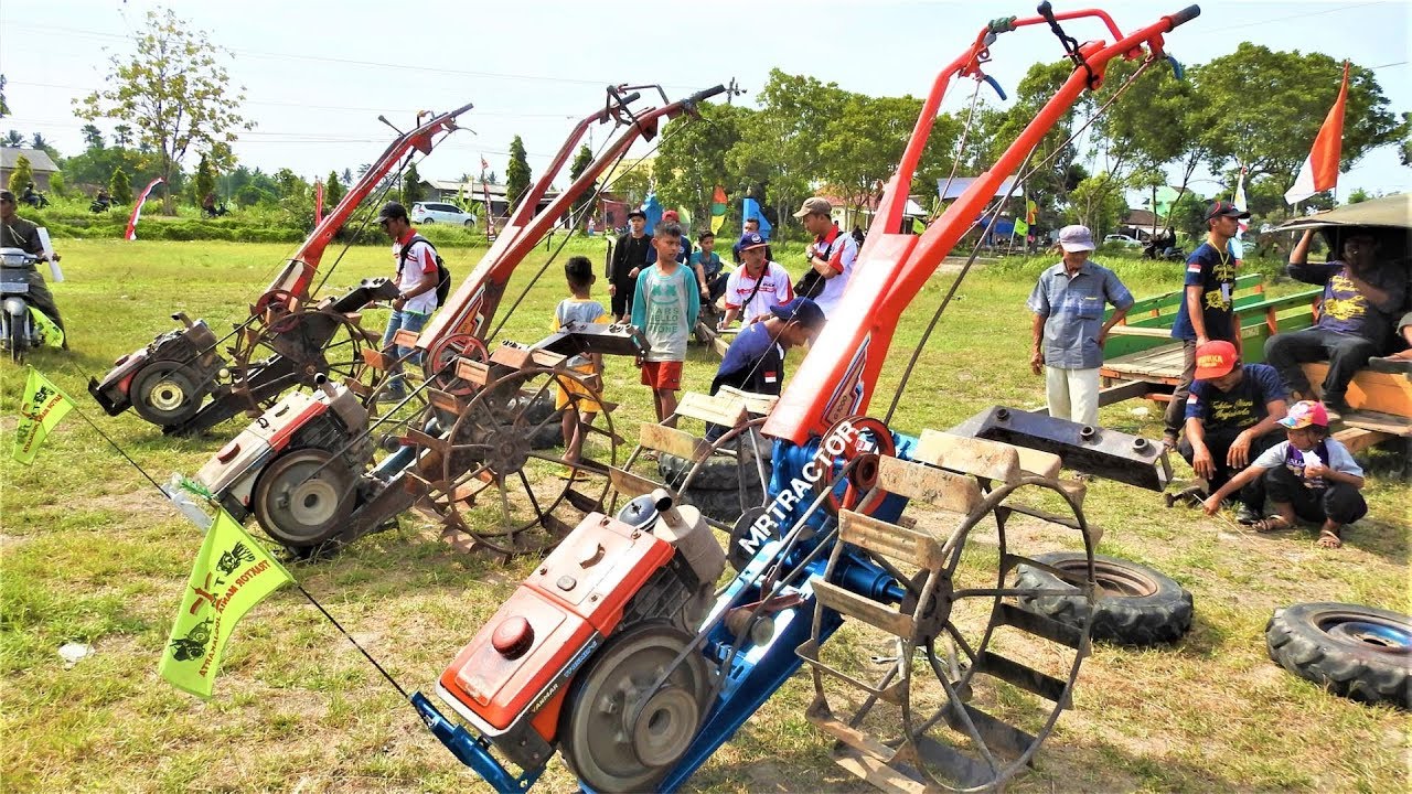 Tractor Pit Stop !!! Lomba Ganti Roda Traktor HUT Traktor Mania Jogja TMJ
