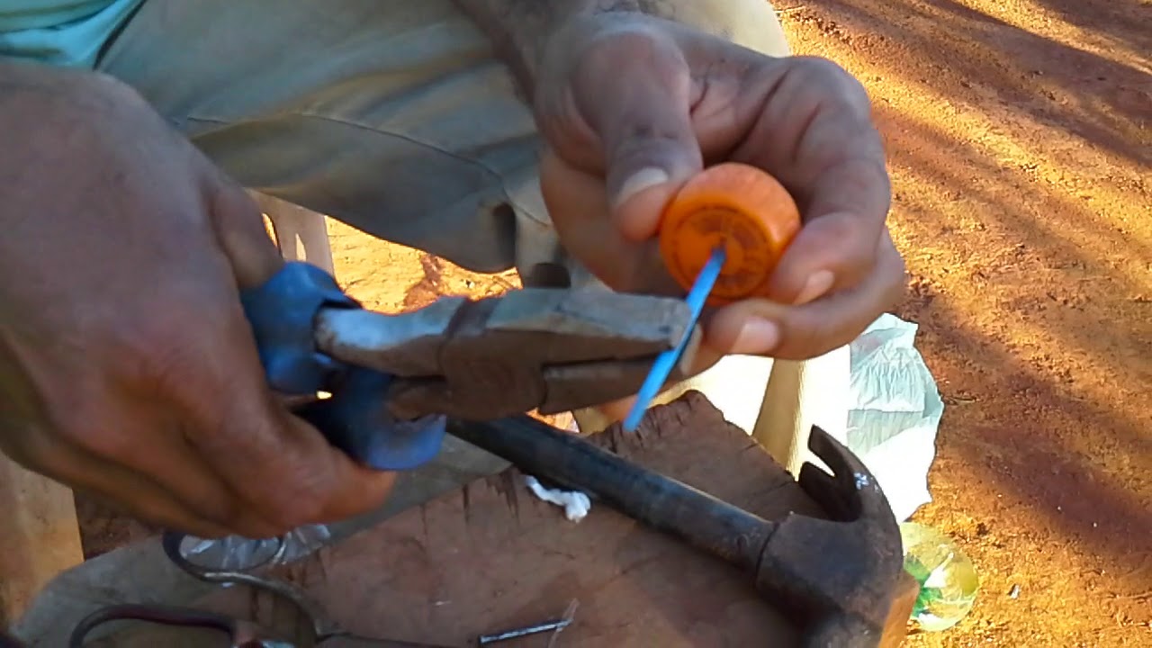Como fazer Gotejamento com Garrafa Pet