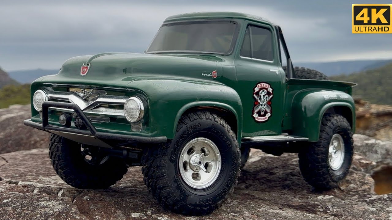 Редкая масштабная модель Axial SCX10 II 1955 года выпуска Ford (снятая с производства модель) 
