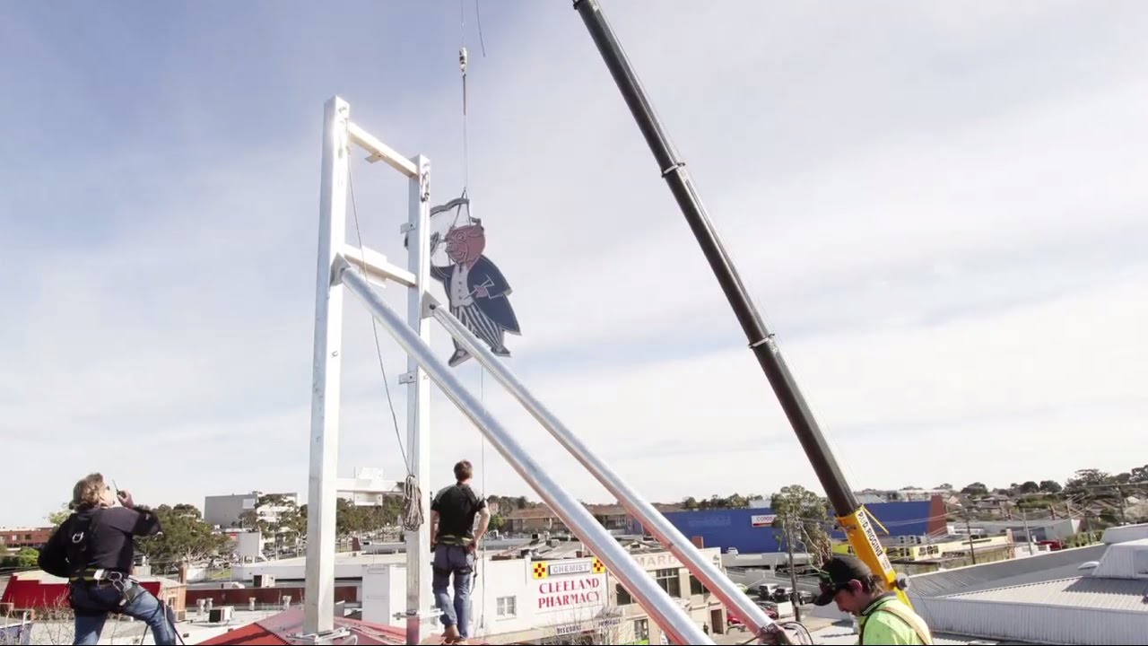 Dandy Pig neon sign installation | City of Greater Dandenong