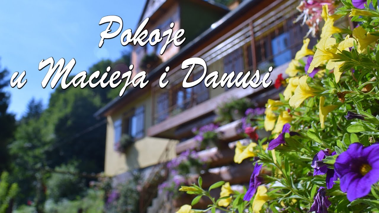 Noclegi Wisła - Pokoje u Macieja i Danusi | z lotu drona 4K