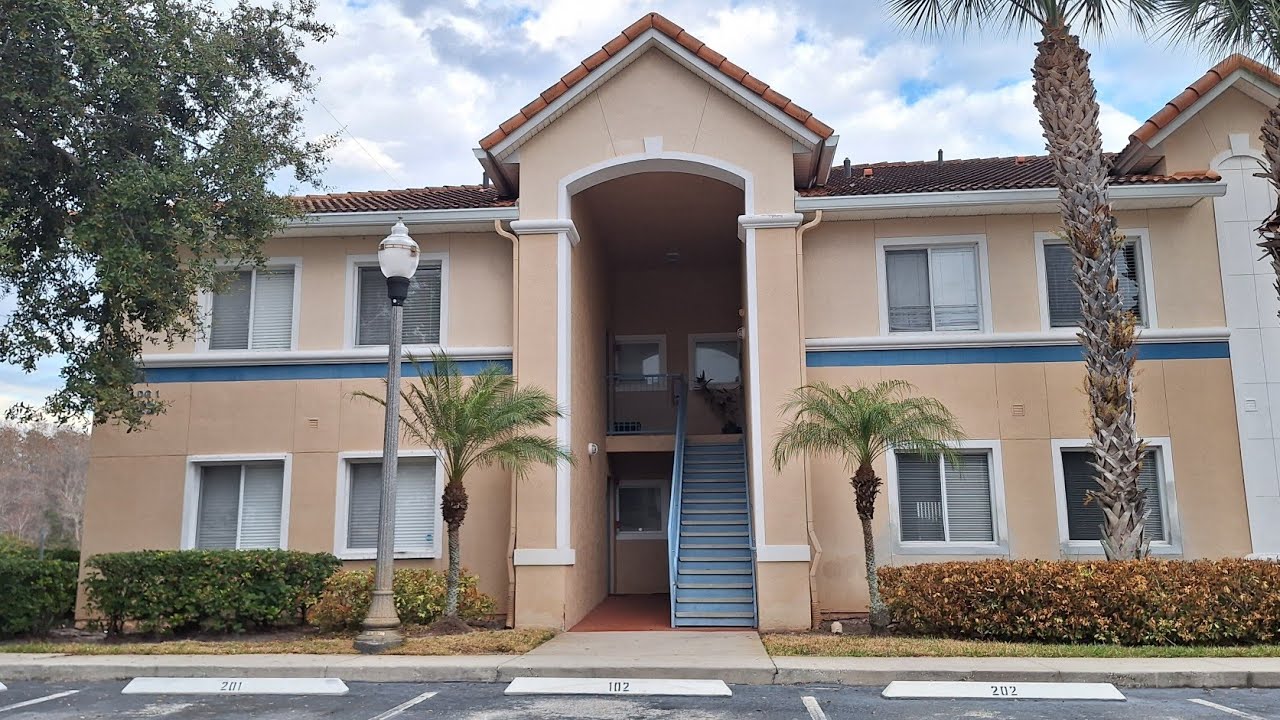 Se Vende Apartamento de 3 Dormitorios 2 Baños en Orlando, Florida 32824