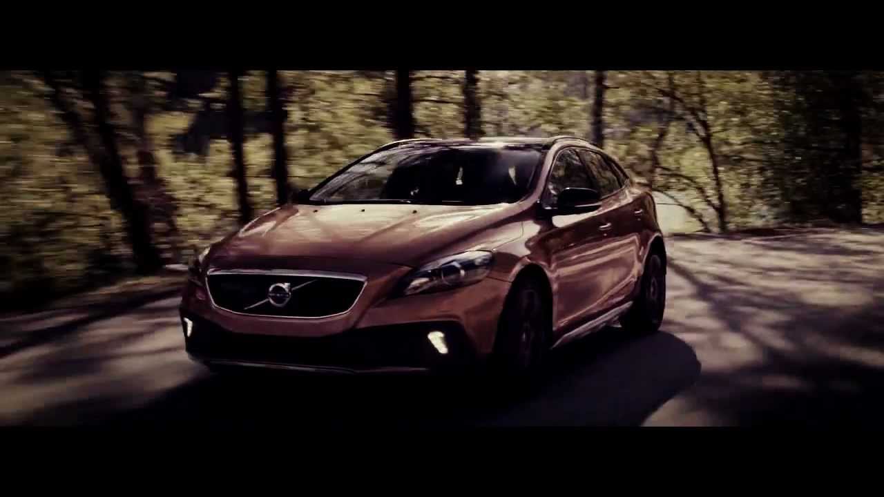 New Volvo V40 Cross Country Fan-Made Commercial