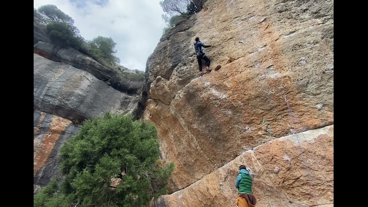 Bistec de biceps 7b+, Siurana, Climb, Catalonia, Catalu&ntilde;ya