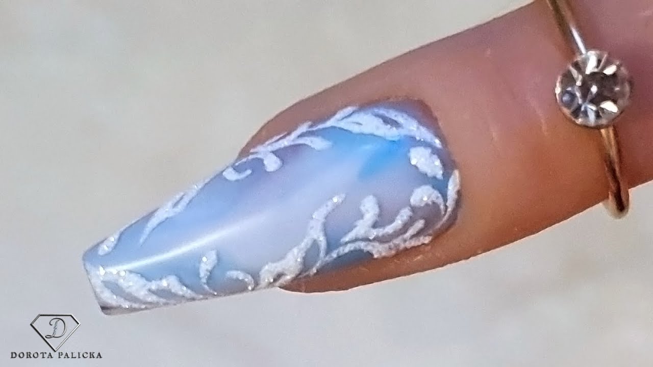 Winter ice marble sculpted acrylic nails with Sugar frost nail art