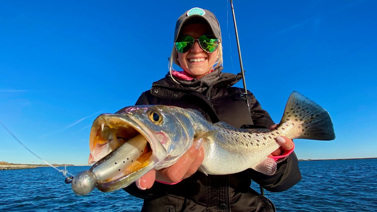 Drop-shotting speckled trout with Cami Cakes!