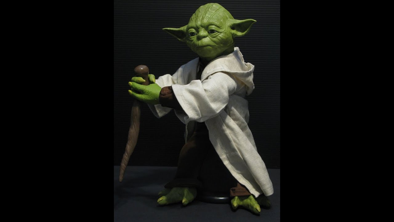 STAR WARS THE FORCE AWAKENS INTERACTIVE LEGENDARY YODA VIDEO TOY REVIEW