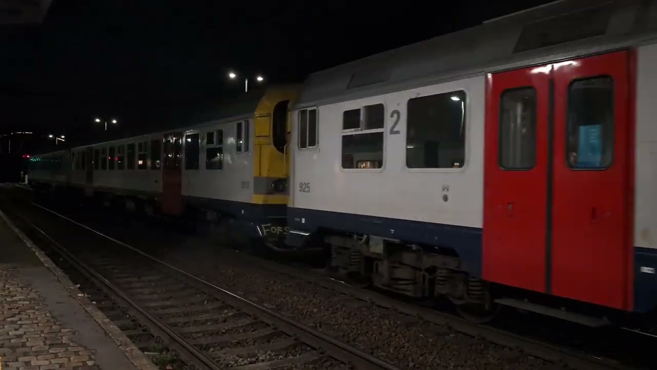 NMBS SNCB | AM 86 / MR 86 | Sprinter / Duikbril | Newlook | Aankomst P Trein | Dendermonde |18/12/25