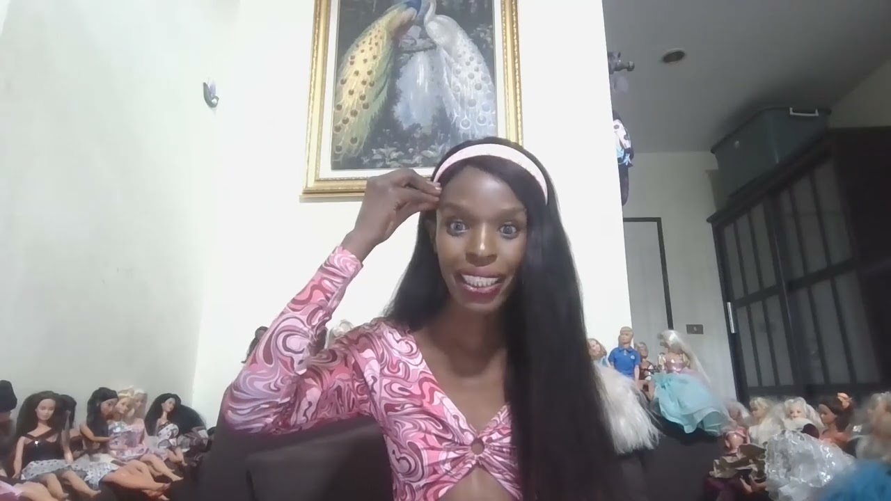 Narcissistic Gemini woman