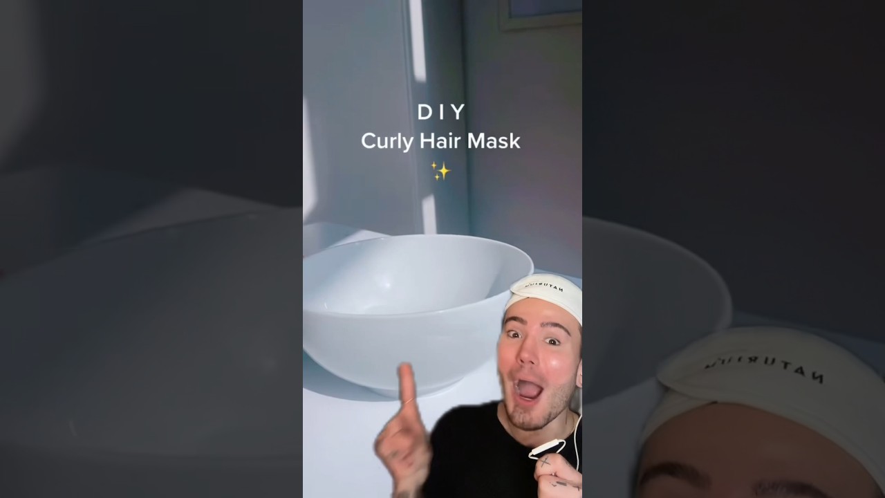 DIY HAIR MASK!😱 (follow for more!💗) #hair #haircare #haircut #beauty #beautytips #diy #diycrafts