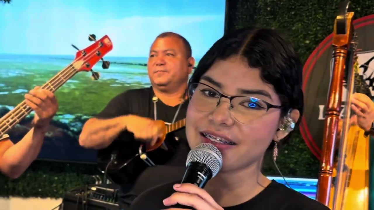 Elianny Medina - 4x4 Live Session 