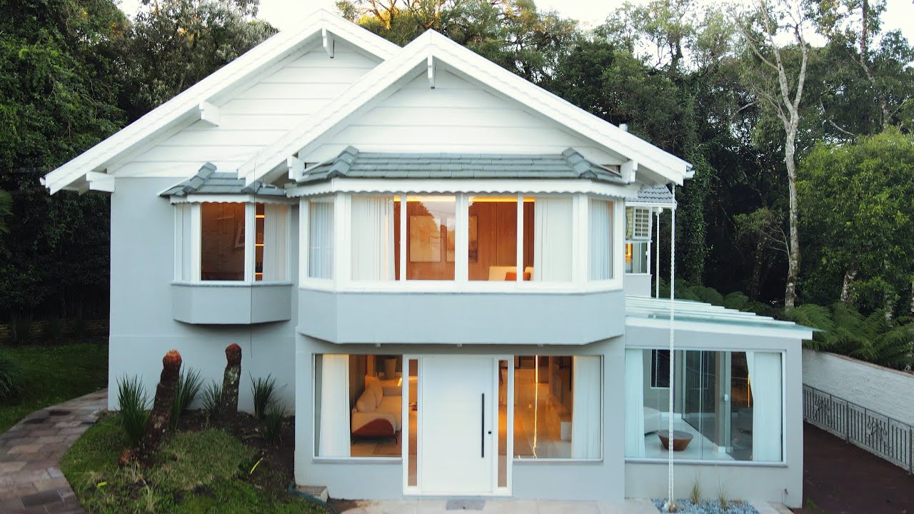 Mansão de Luxo em Gramado | 4 Suítes no Condomínio Lagos de Gramado