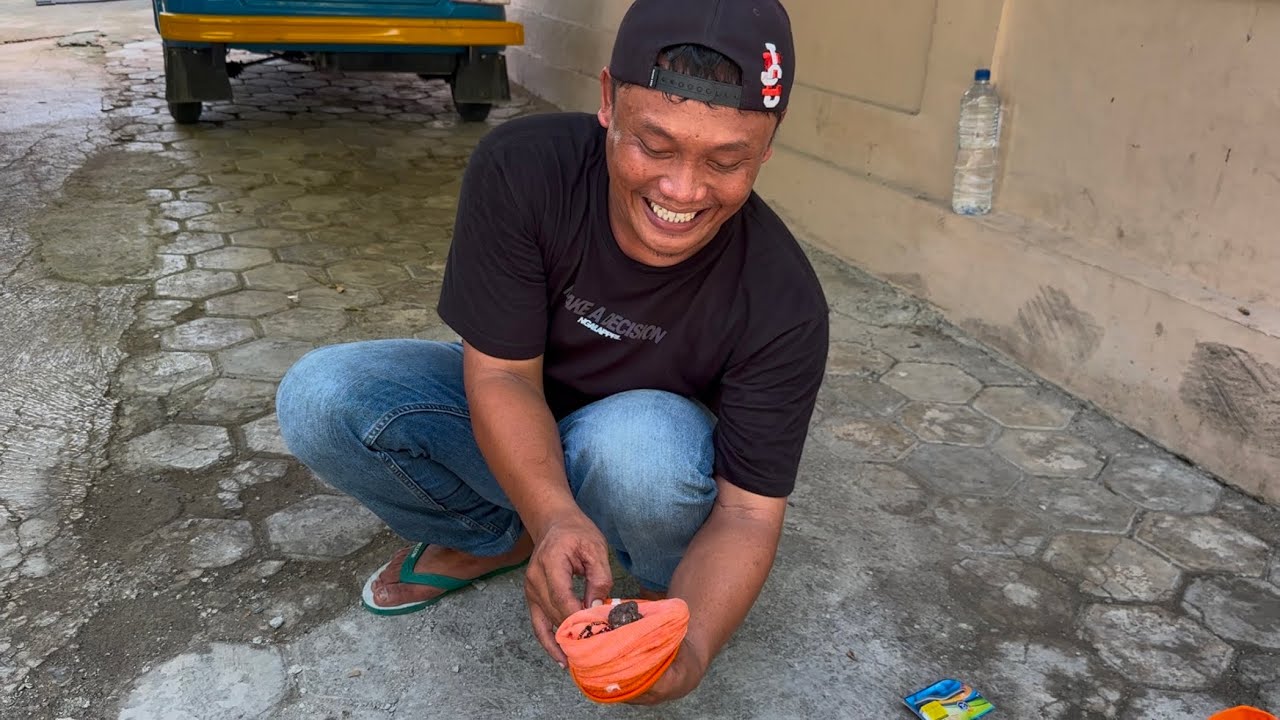 PRANK BAJOL KAOS KAKI ISI KISMIS - Apakah akan pelanggaran lagi ? 🤔🔥