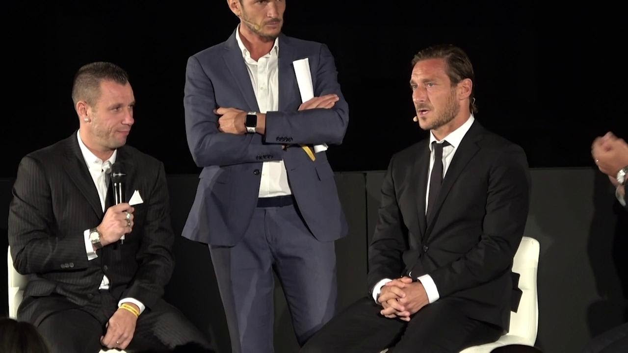 Totti al Colosseo, Cassano: 