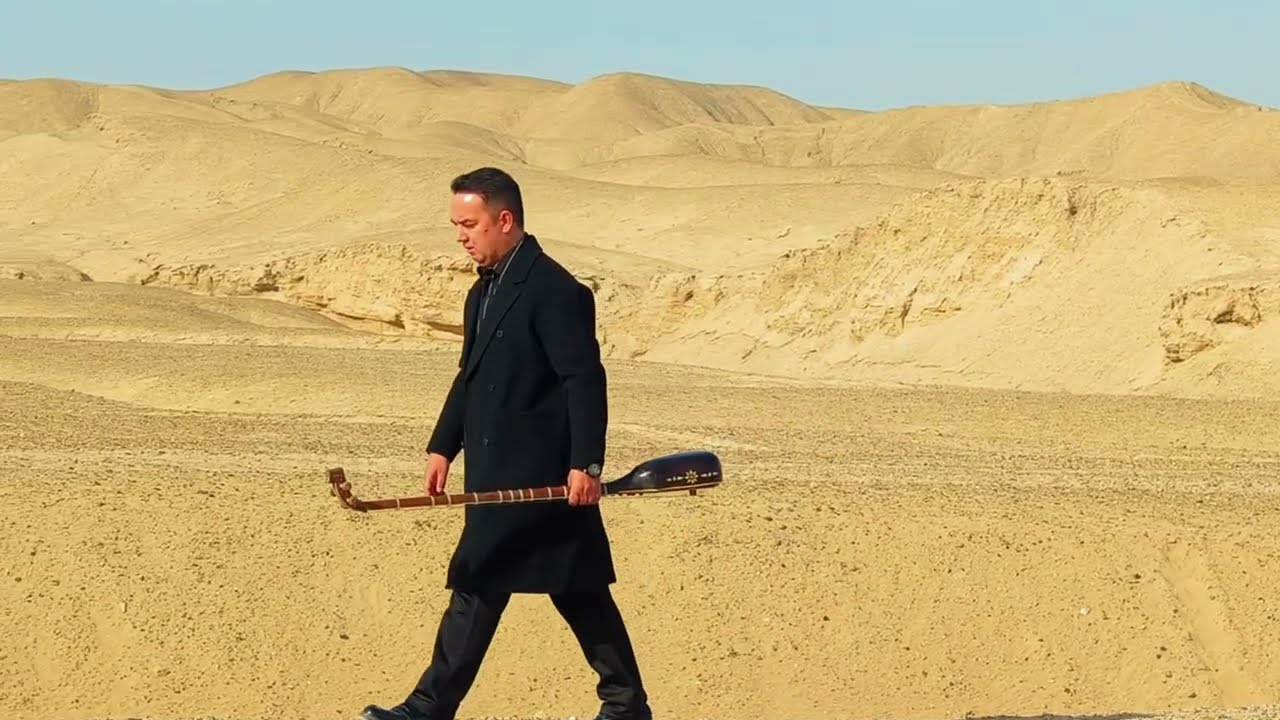 Dil K&uuml;yi - Esqer Muxter | Uyghur Music