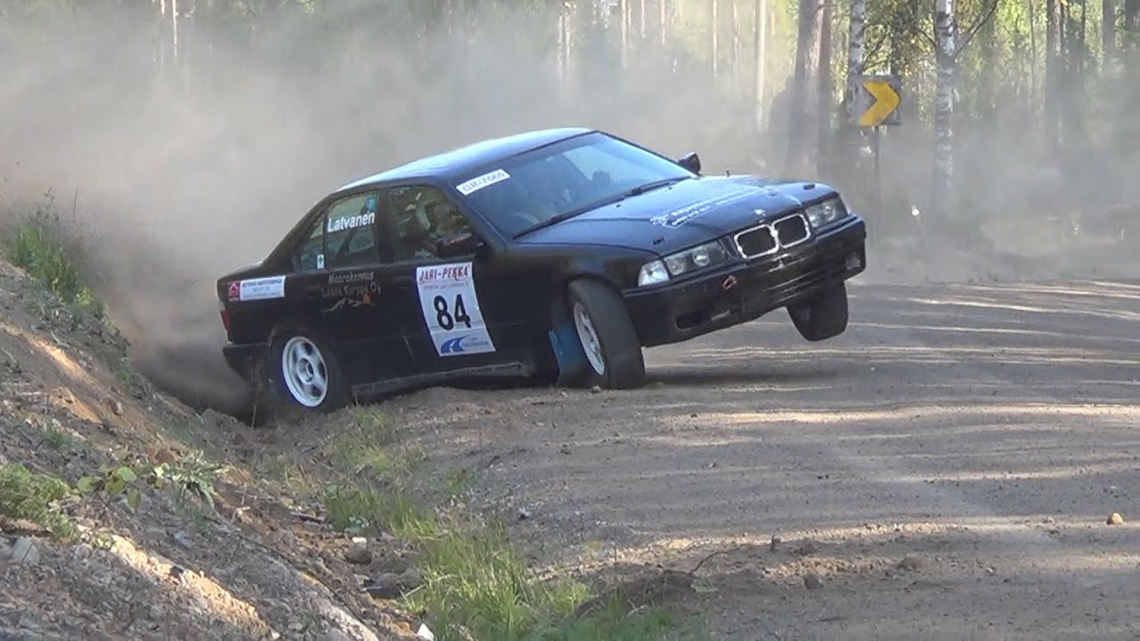 Kylki edell&auml;! // Finns do it sideways!