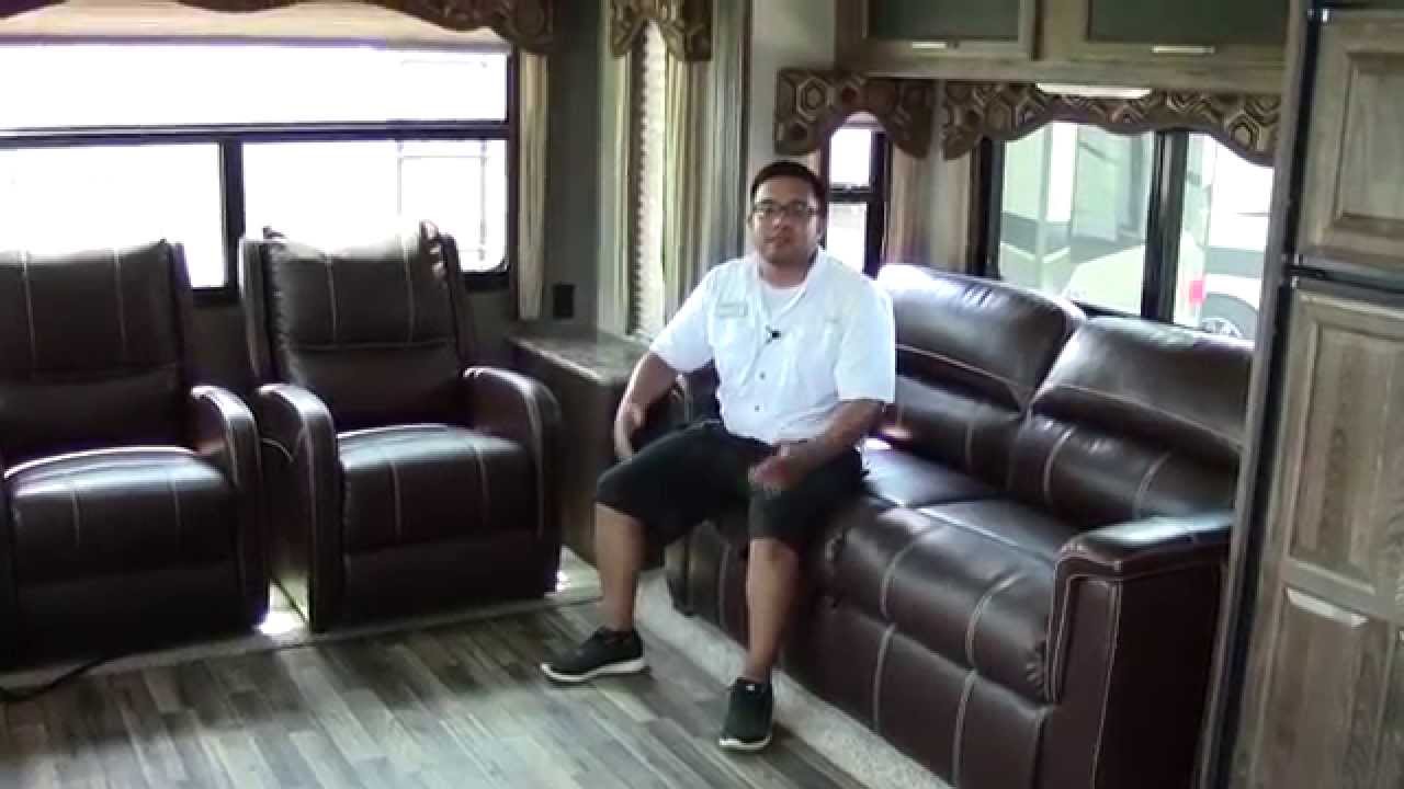 New 2016 Keystone Cougar 28SGS Fifth Wheel RV - Holiday World of Houston & Dallas