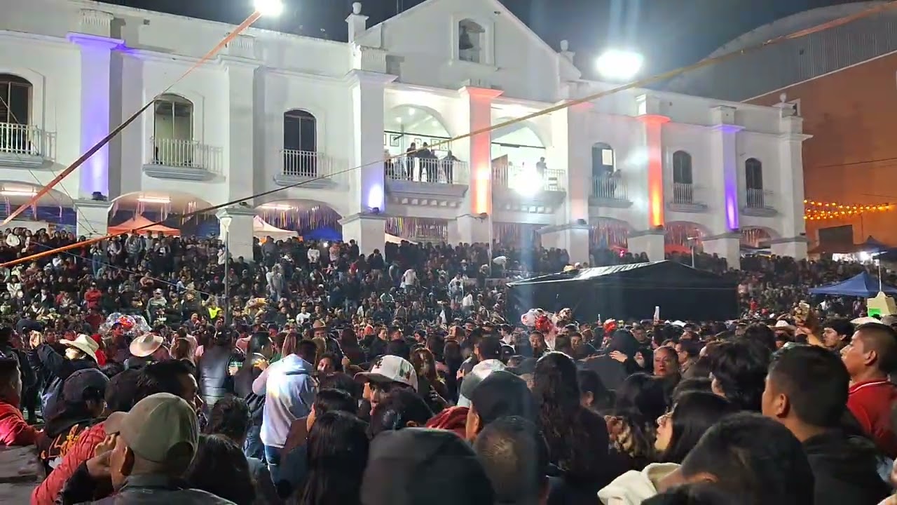Sangré Felina Oficial#En Huautla de jimenez#2026#Cierre de la Feria Anual.