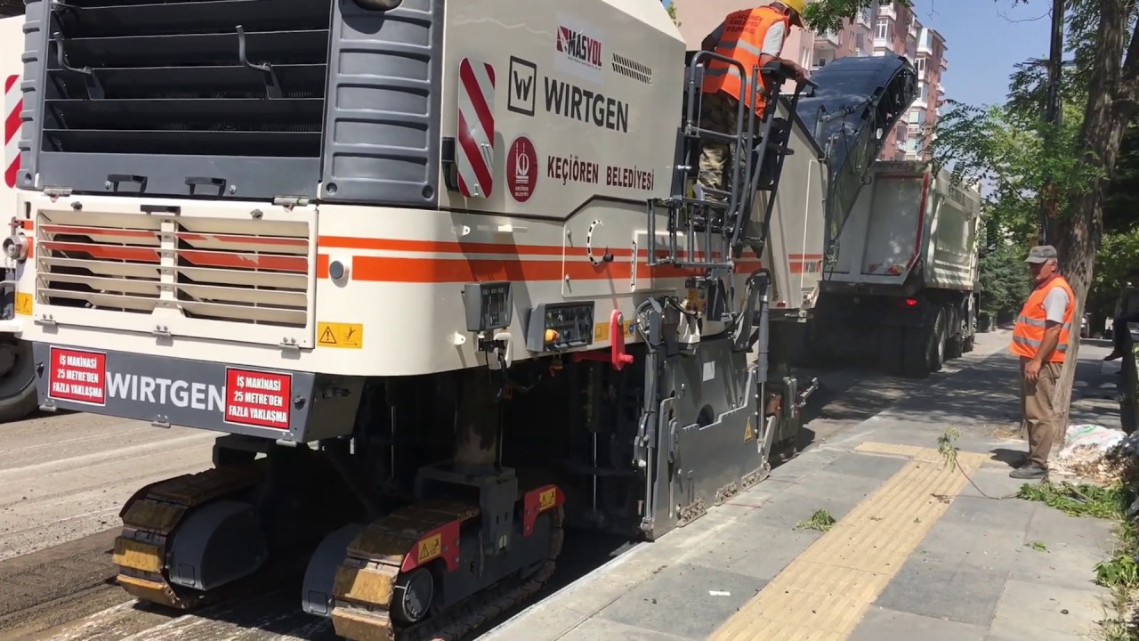 Wırtgen w 200 son pas asfalt kazıma