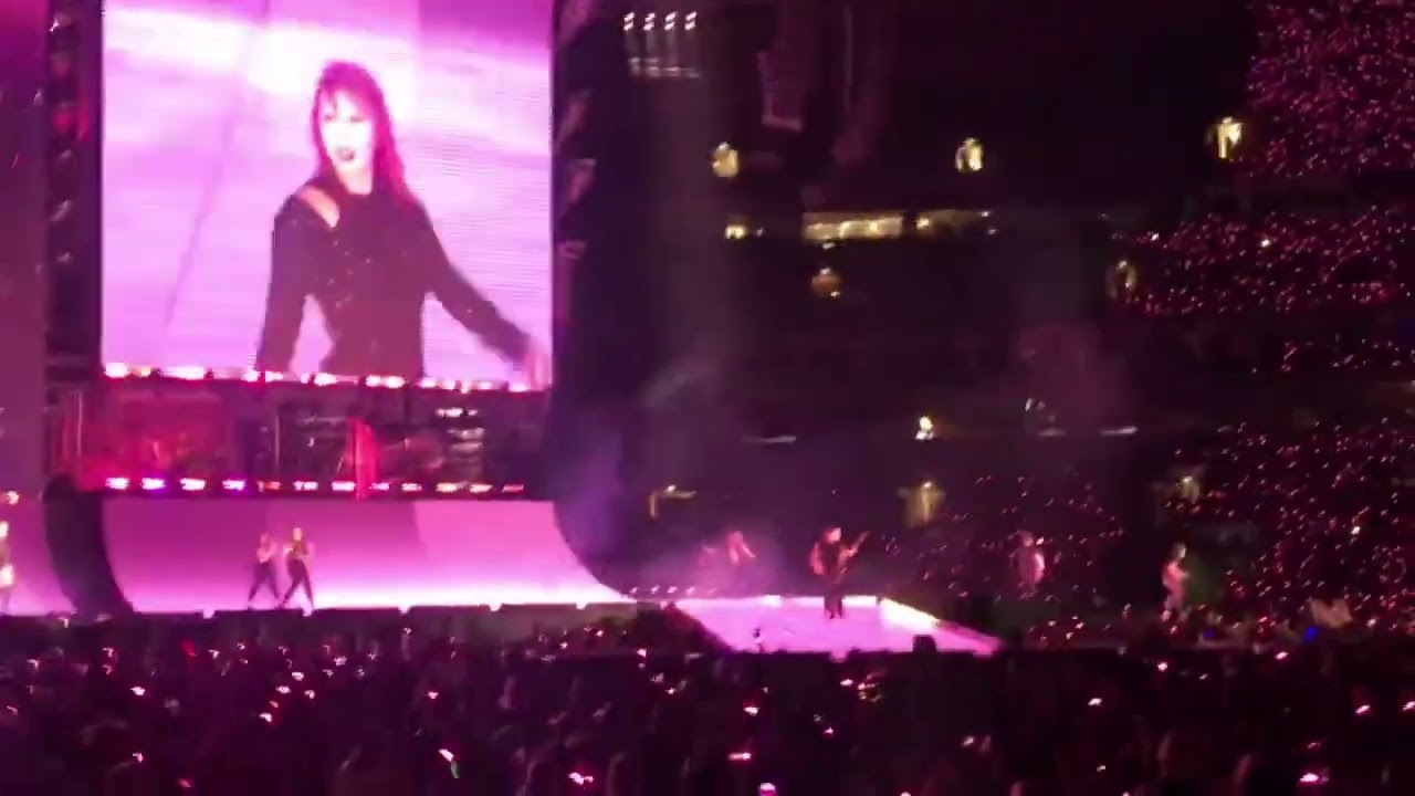 Taylor Swift - Reputation Tour Sydney - 2018