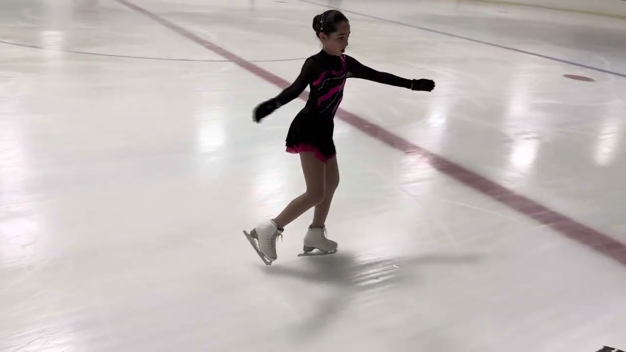 Chloe Sarantapoulos Pre-Silver Skating Skills 10/8/25 