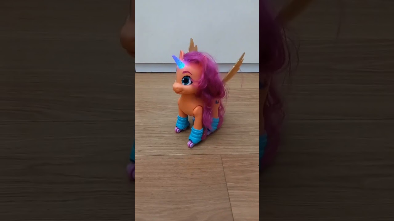 SUNNY CANTA Y PATINA, MY LITTLE PONY NEW GENERATION 