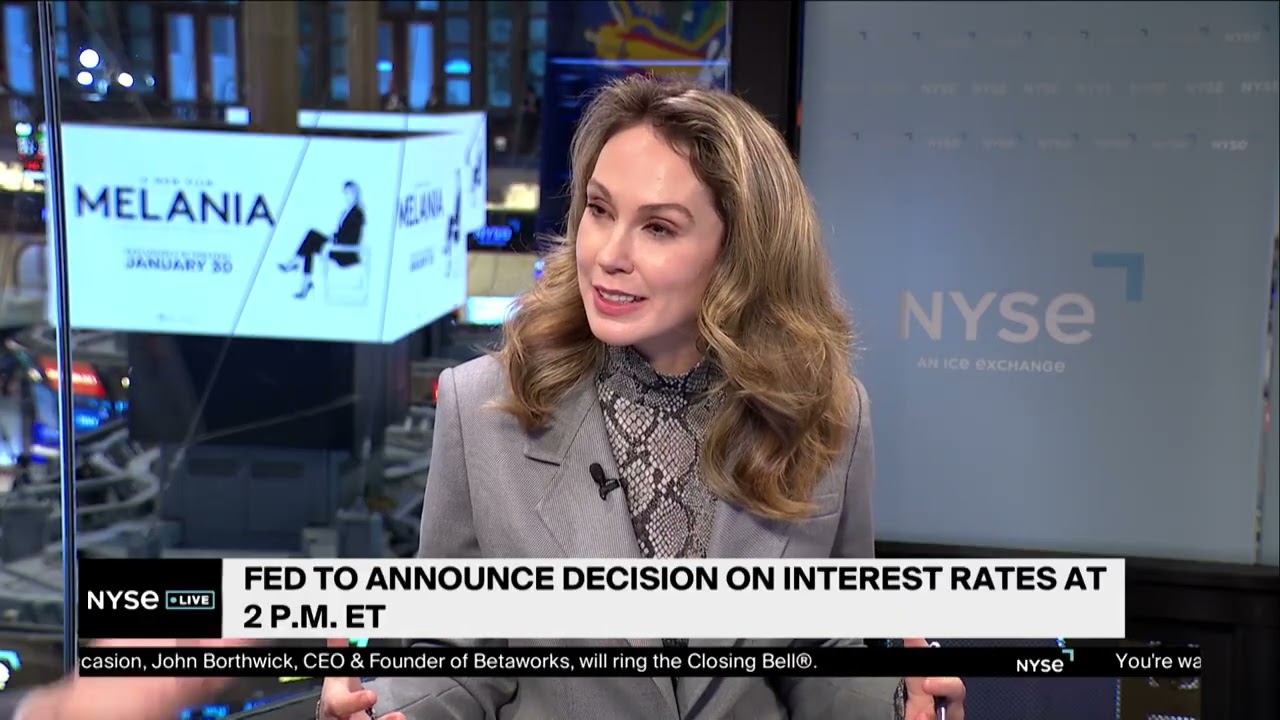 Market Strategist Sets Scene for Busy Session as S&P 500 Approaches 7,000