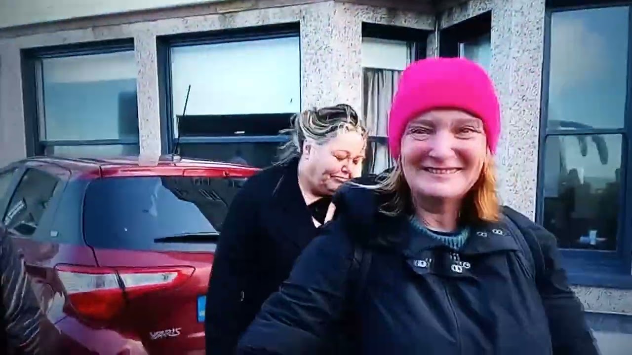 Illegals now being BUSSED out of Beresford Hotel Newquay!!!