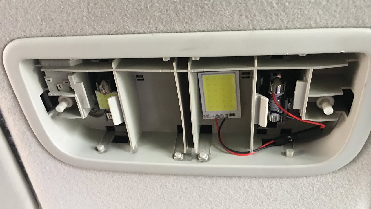 Ganti Lampu Baca LED Honda Freed