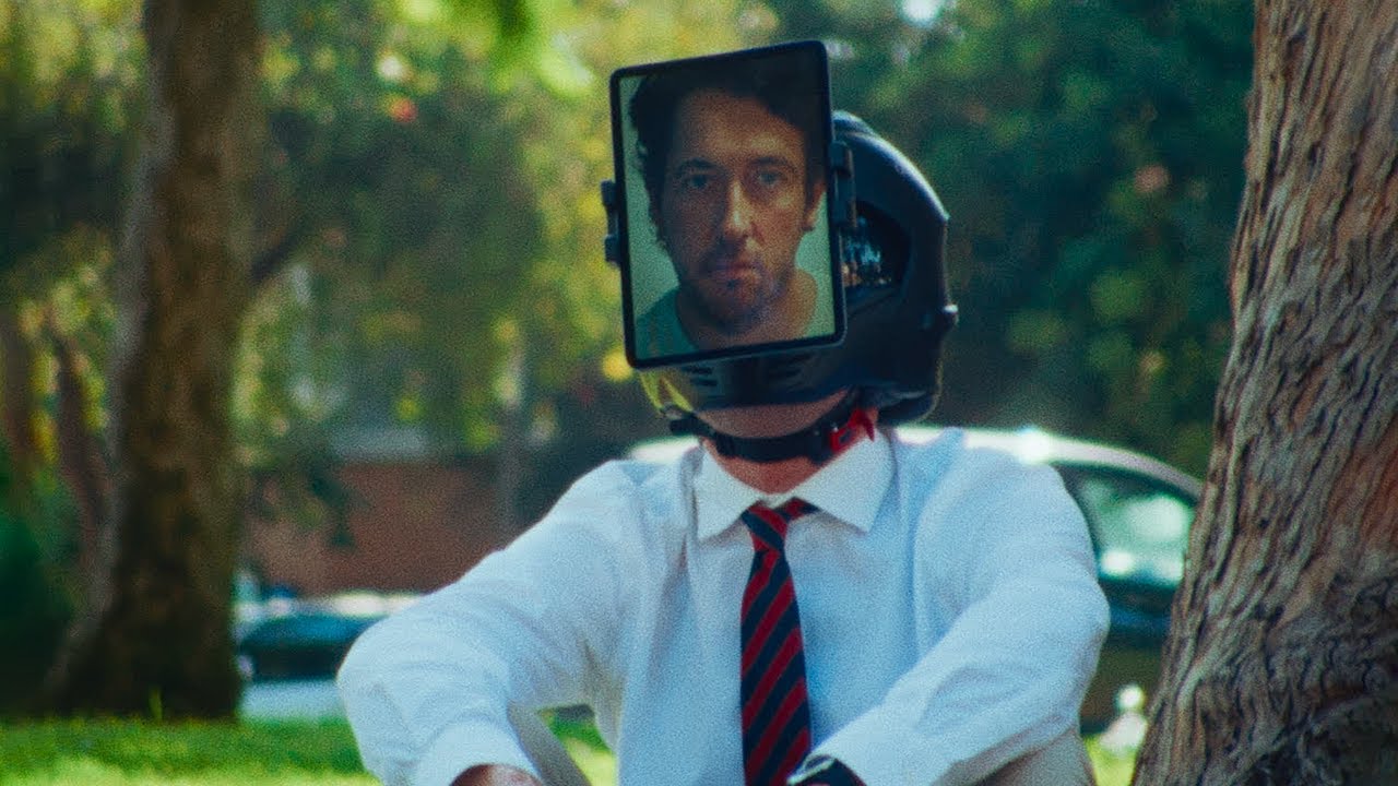 The Wombats – Sorry I’m Late, I Didn’t Want To Come (Official Video)