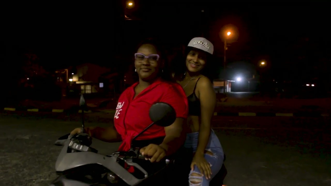 Una Garulla - Lil rose 03 X Kevin bless X Jp fred X Tony monta ( Video Oficial )... Films ADQM