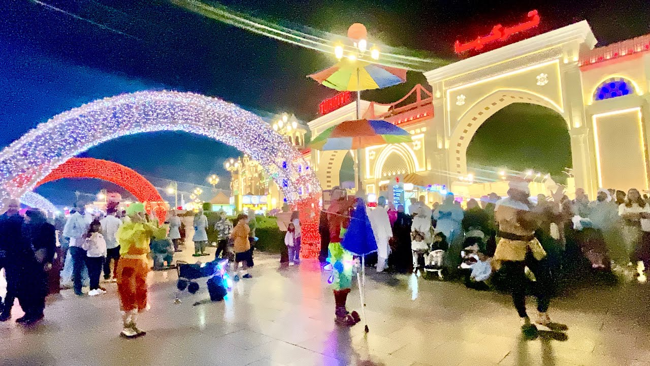 Crowd Goes Wild! Street Show at Global Village Dubai | Season 30