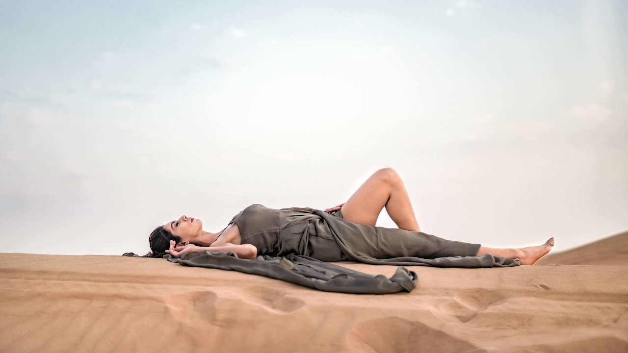 Dubai Desert Pre-Wedding Shoot