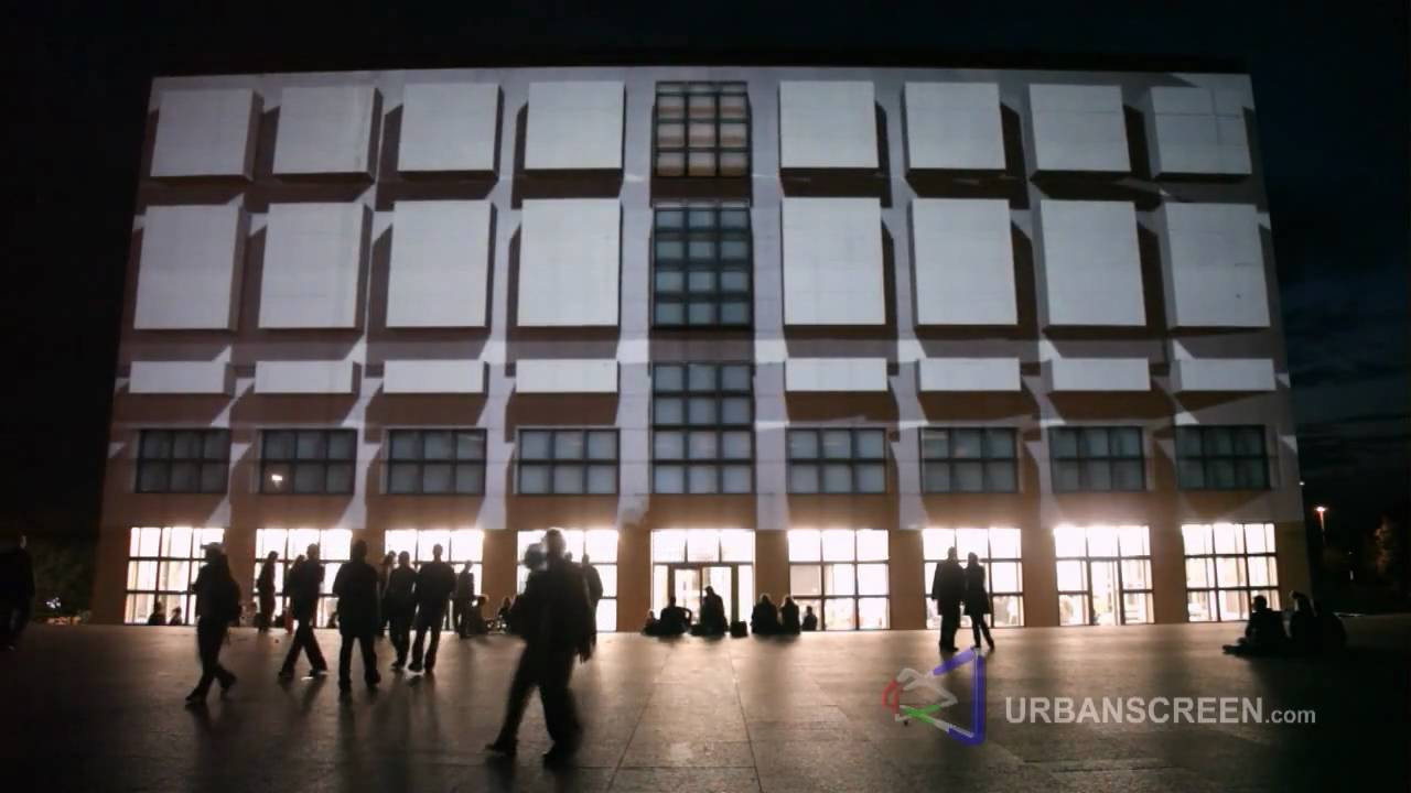 555 KUBIK  - How it would be, if a house was dreaming | facade projection