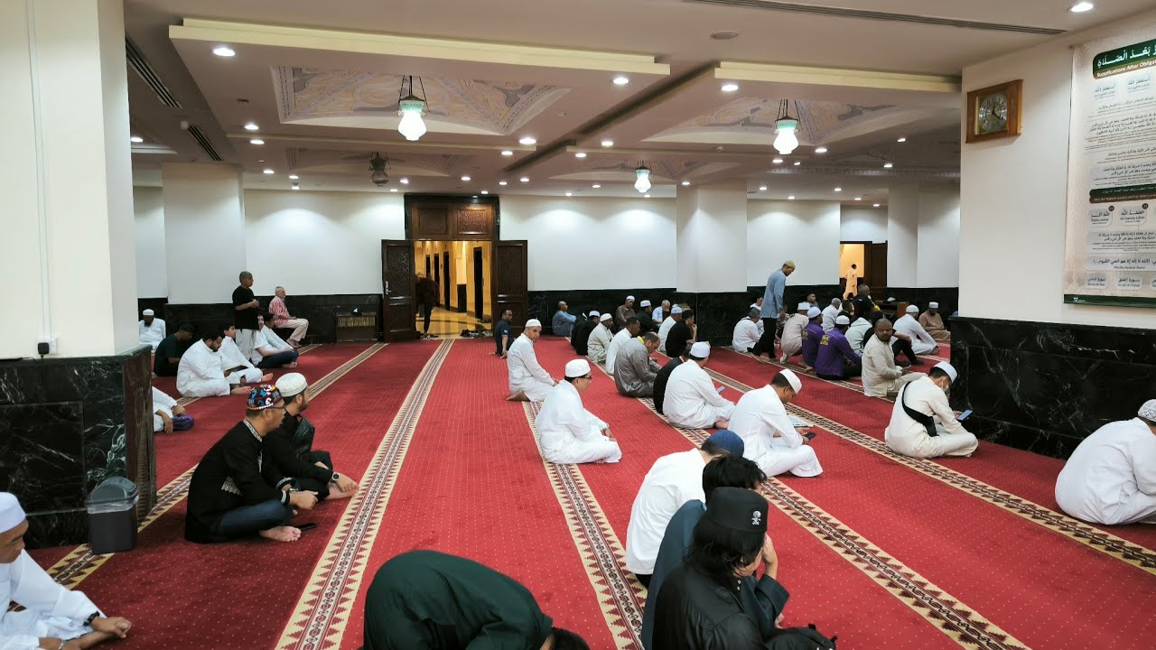 SOLAT JUMAAT DARI HOTEL SAFWAH - SEKATAN MEMASUKI MASJIDILHARAM