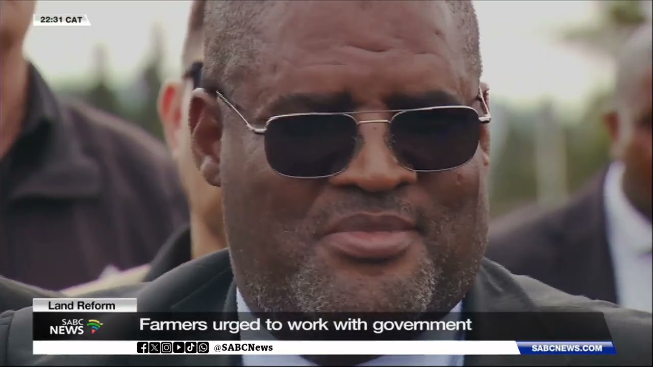 Land Reform | Farmers urged to work with government