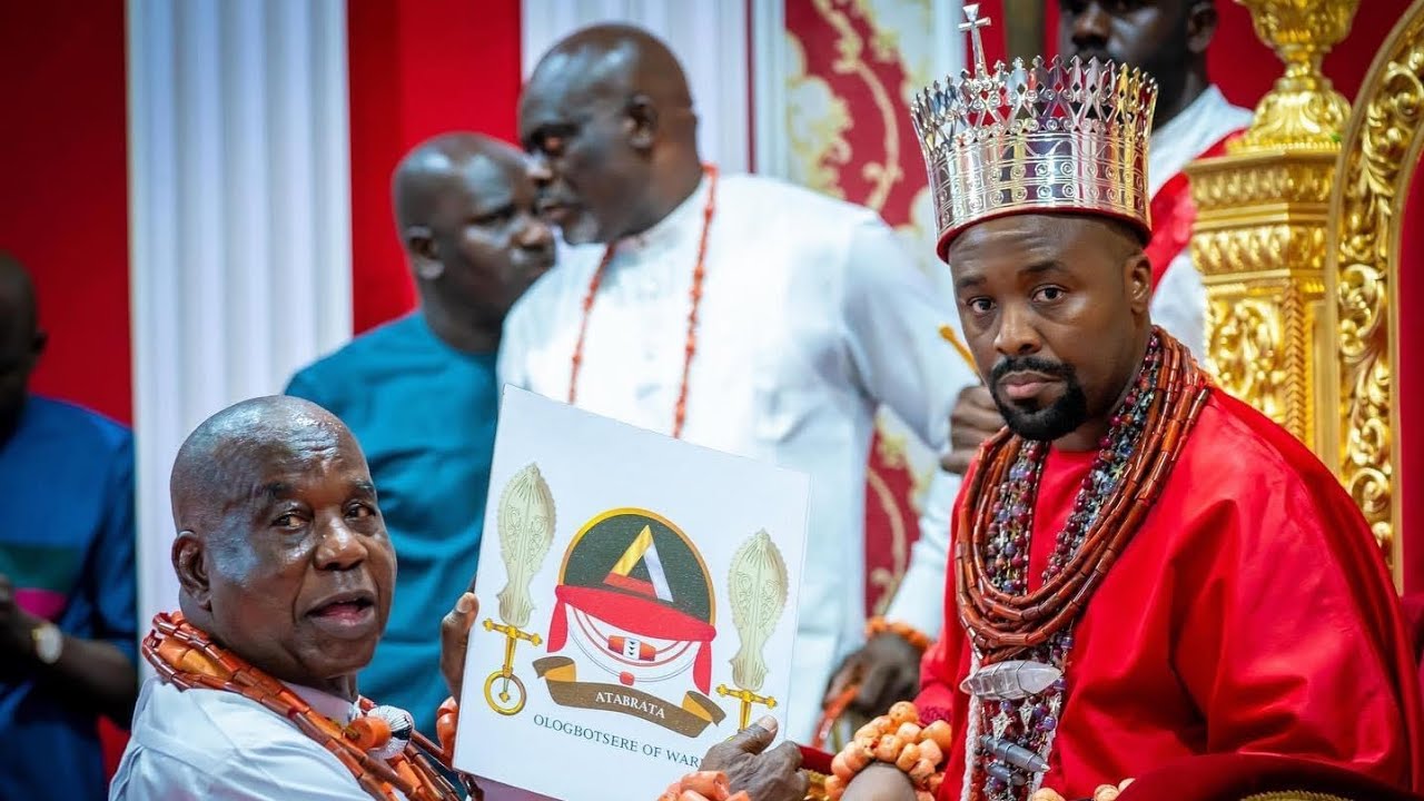 WARRI KINGDOM: ATUWATSE 111 APPOINTS NEW OLOGBOTSERE AS AYIRI EMAMI INSISTS HE REMAINS OLOGBOTSERE.