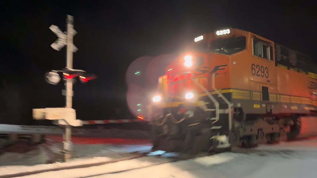BNSF #6293 leads this loaded coal on the Brainerd Subdivision 