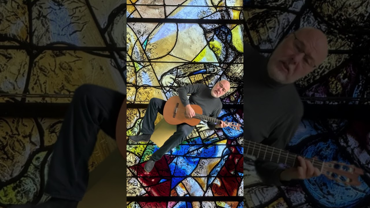 Halleluja - Leonard-Cohen-Cover (Chagall-Fenster in Zürich) #Shorts
